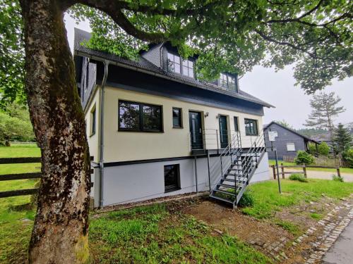 Holiday Home with Terrace in Eisfeld, Deutschland