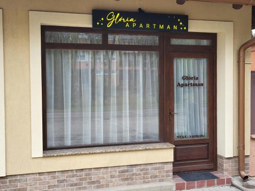 Entrance, Gloria Apartman Szarvas in Szarvas