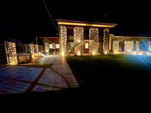 . Rock House Villa