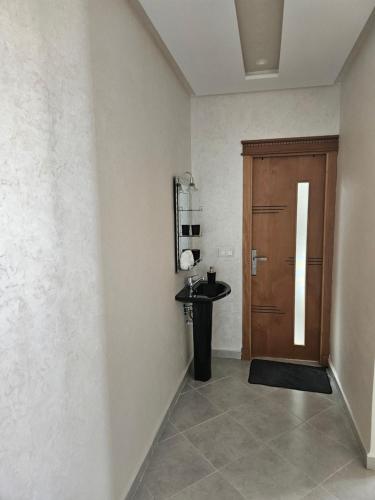 Zentrale Oase im Herzen von Tanger Neubau in Souani