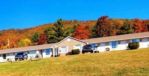 Fox Mountain Inn