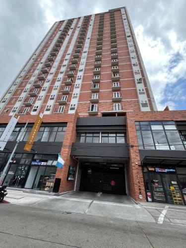 Exterior view, Centrico apartamento zona 10 near Hospital Centro Médico