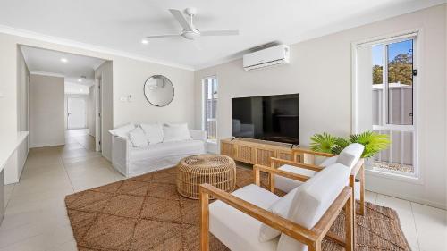 Instalaciones, Sea La Vie Two in Port Stephens