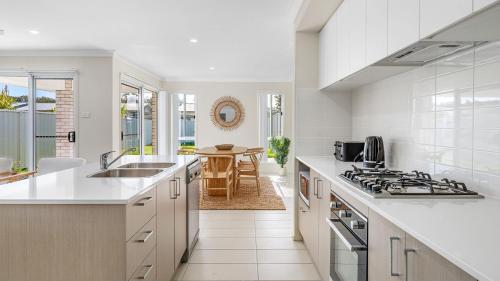 Cocina, Sea La Vie Two in Port Stephens