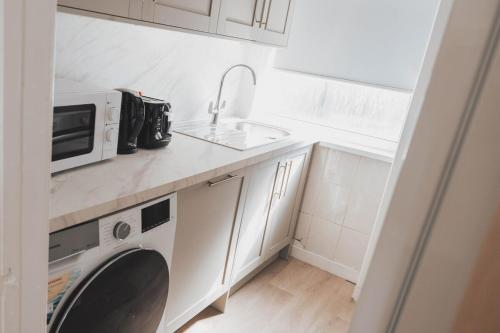 Stylish 3BR Home near Hampden No 264 with Free Parking, Glasgow (foto 8)