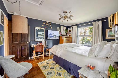The Vine Studio City - CAL KING - Private Entrance, Los Angeles (foto 10)