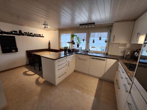 Konyha, Backpacker Bären (Backpacker Baren) in Urnasch