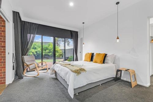 Villa Simone - Tranquil Hideaway in the Heart of Echuca, Echuca (foto 8)
