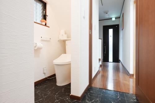 WestHouse B 花园町站 2个浴室3个厕所 大型生活超市 - Tap to explore photos