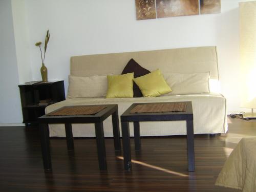 Nikol Apartments - image 2