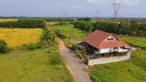 Leranda Village Homestay in Phong Son