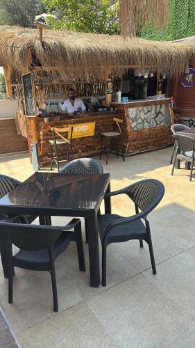 Birds inn in Kusadasi