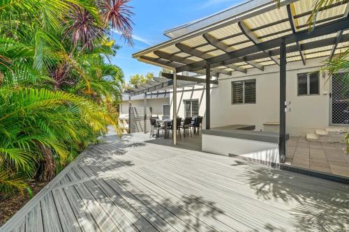 Cooinda by Coast Hosting