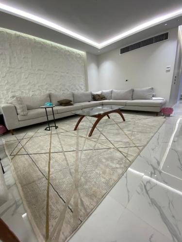 Dana Apartment 2