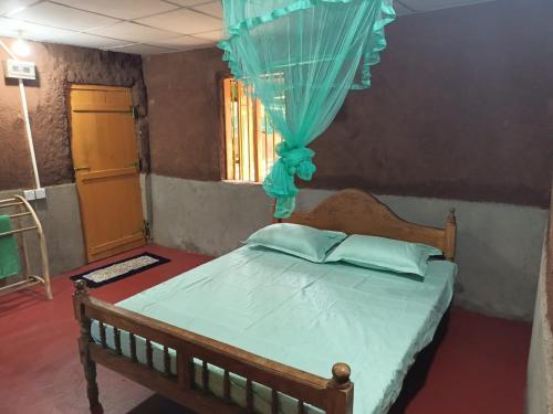 1 queen bed