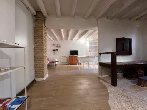 15min de Alquezar I Casa Felix Amplio Apt 2Hab, Gran Terraza & BBQ, Abiego