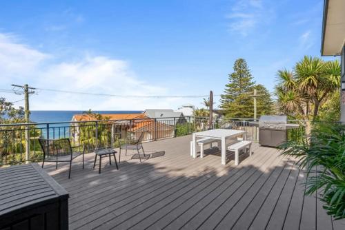 Sandcastle Studio by Coast Hosting in Forresters Beach