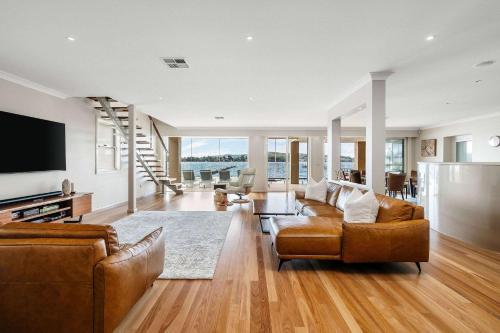 Serene By Coast Hosting – khách sạn tại Gosford