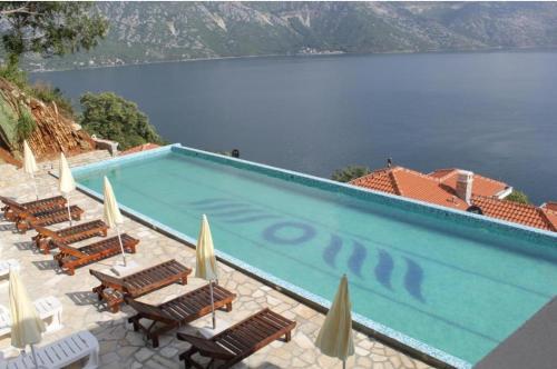 Swimming pool, vikka Boka in Josice