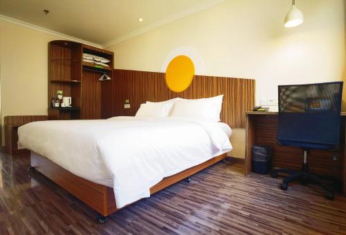 Shanghai Zhongan Hotel Xizang North Road Subway Station Branch