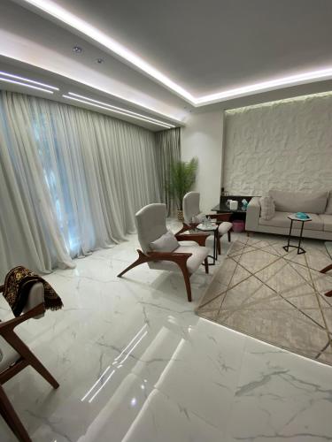 Dana Apartment 3
