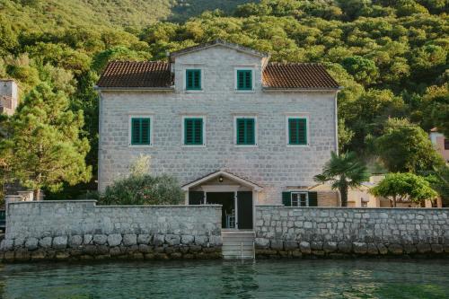 Villa Toma in Kostanjica