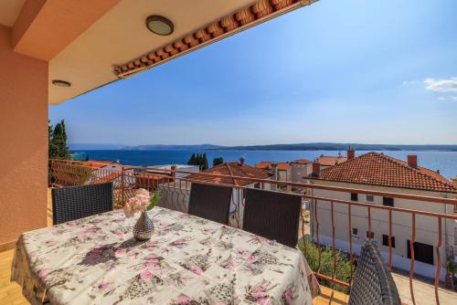 Three-Bedroom Apartment room in Apartments Melita