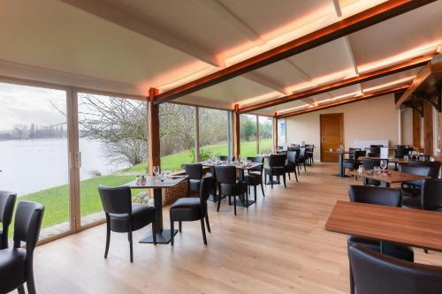 Ресторан, Eden Park Hotel Restaurant in Pont-l'Eveque