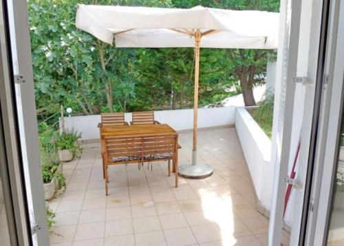 Studio with Terrace