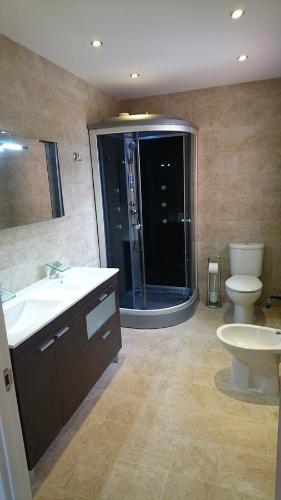 Villa Buenavista Malaga - sea view, private heated pool, spa, 5 bedrooms, Málaga (photo 8)