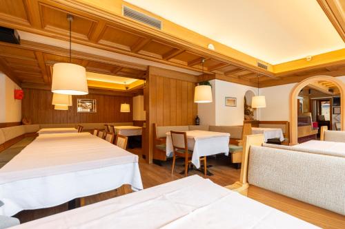 Hotel Oswald - image 10