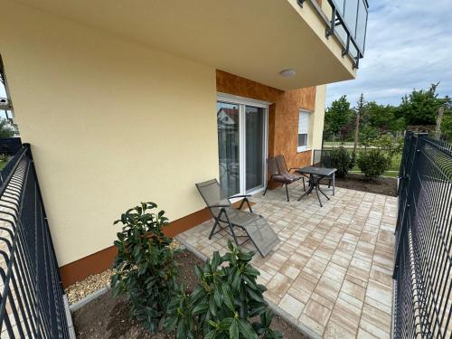 Balcony/terrace, M21 Residence Sarvar in Vadkert