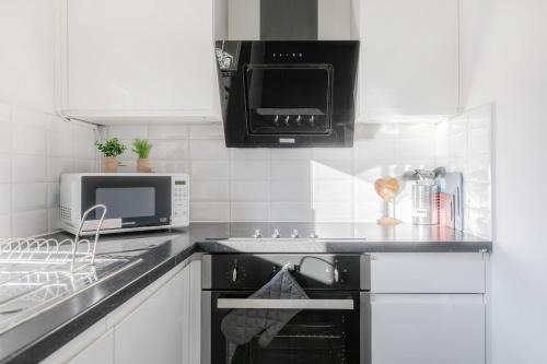Regents Park View Apartments - image 9
