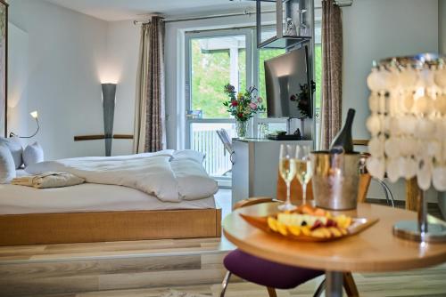 1 queen bed