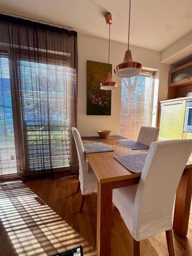 Cozy apartment in Kadriorg Park, Таллин (фото 11)