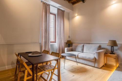 Spiriti Home Apartment 2, New Opening Piazza di Pietra, Rome (photo 9)