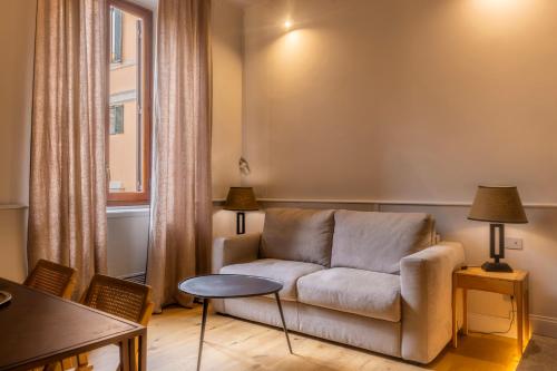Spiriti Home Apartment 2, New Opening Piazza di Pietra, Rome (photo 7)