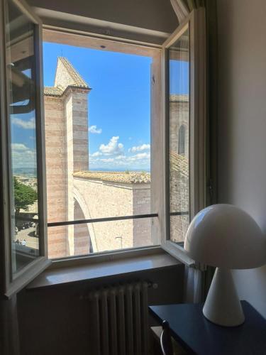Hotel Roma Assisi in إيريمو ديلي كارتشيري
