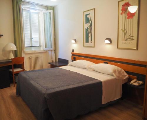 Hotel Roma Assisi - image 4