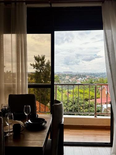 Family Two-Bedroom Apartment with View image 8