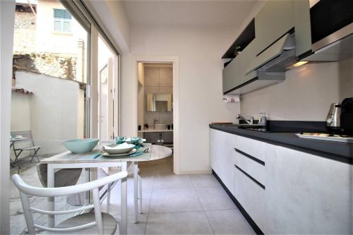 Tra Lago Maggiore e lago d'Orta Appartamento ACQUA in 科拉扎