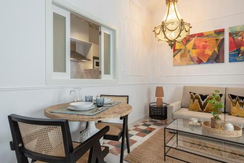 Genteel Home Francos VIII - image 4