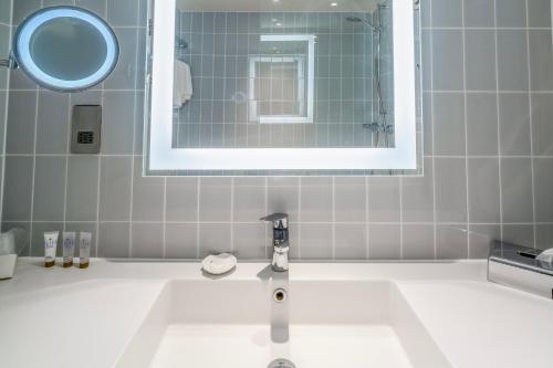 Executive Double Room with Sea View image 6