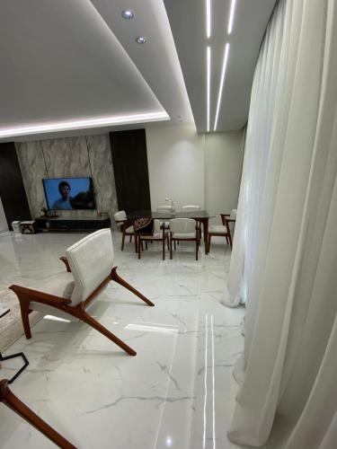 Dana Apartment 4