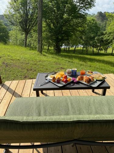 EcoLodge Libellule romantique pour amoureux in Auros