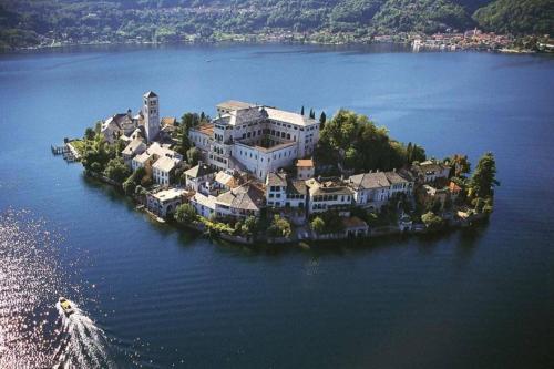 Tra Lago Maggiore e lago d'Orta Appartamento TERRA in 科拉扎
