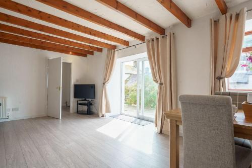 Зовнішній вигляд готелю, Morton Cottage in Торнхілл