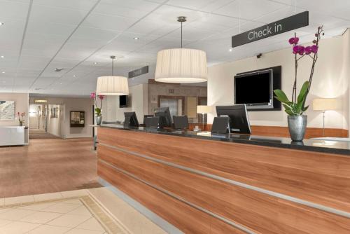 NH Zandvoort Hotel - image 10
