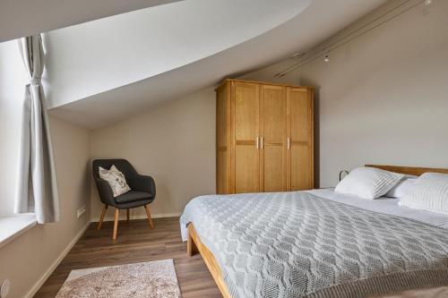 3-Bedroom Penthouse with Sauna in Old Town, Tallinn (photo 7)