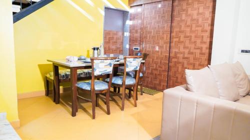 Anantam- A 3bhk luxurious Villa near Anna Chinese hotel ananya